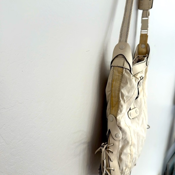 Diesel Cream Wild Angels Bag - Picture 5 of 13